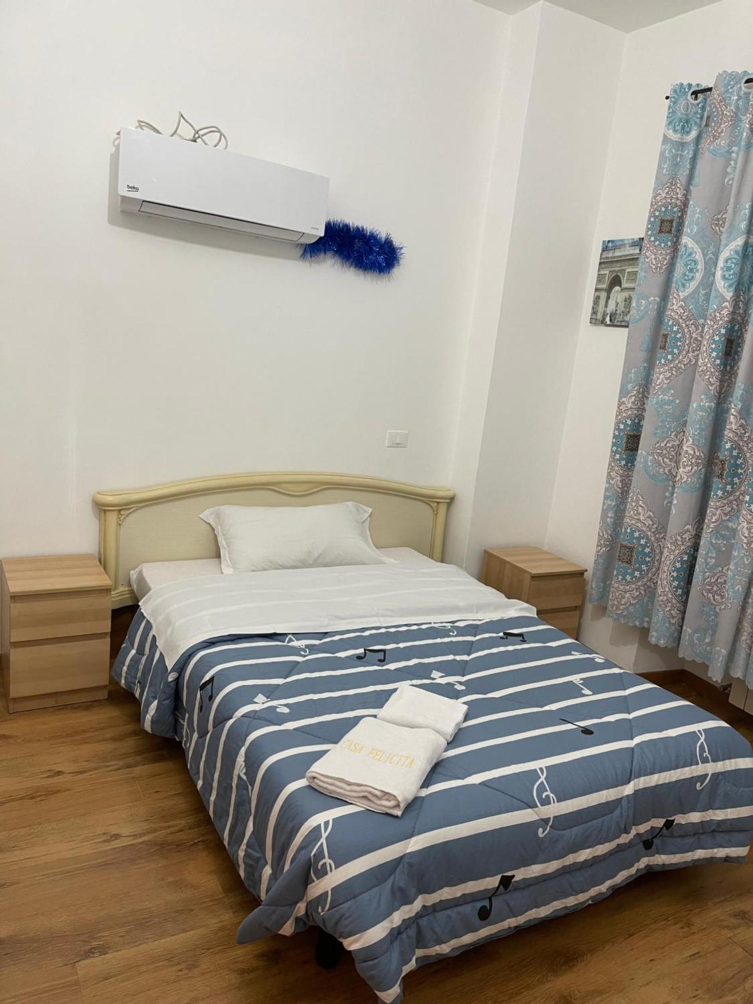 Casa Felicità Alojamento de Acomodação e Pequeno-almoço Roma